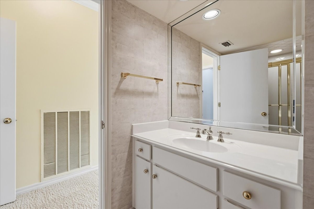 22 One Main Place Benbrook TX 76126