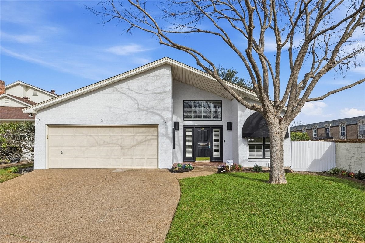 22 One Main Place Benbrook TX 76126