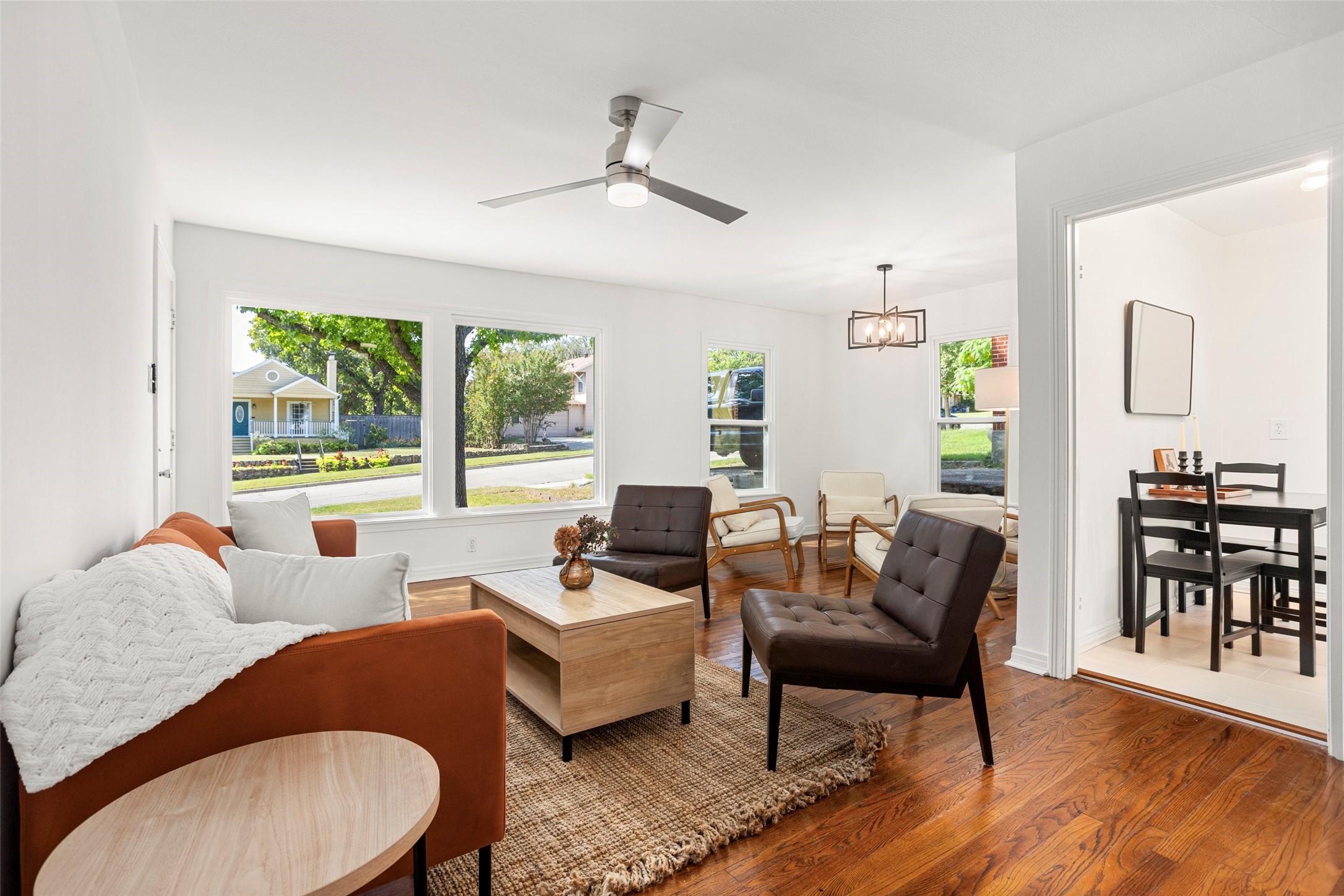 4116 Locke Avenue Fort Worth TX 76107
