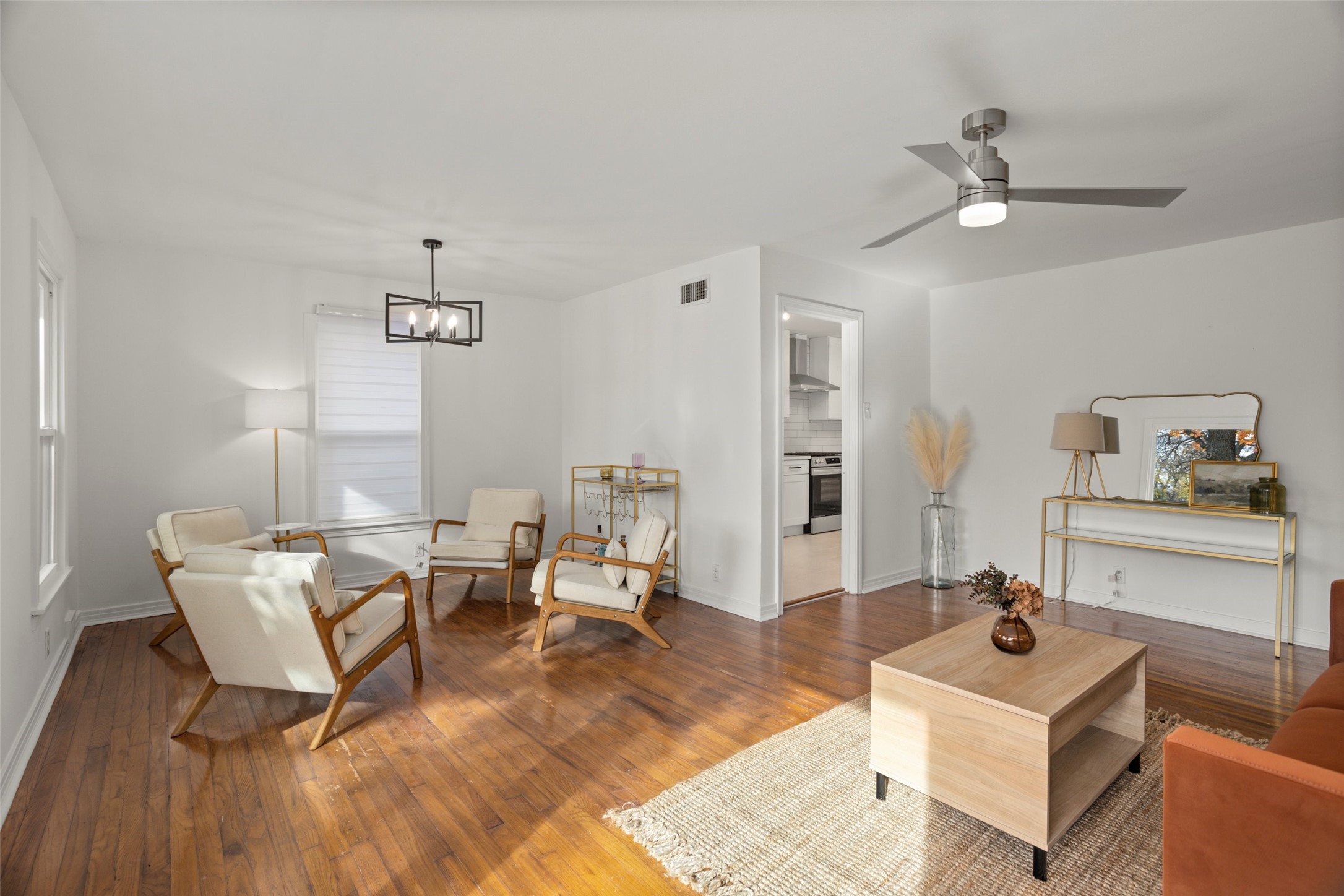4116 Locke Avenue Fort Worth TX 76107