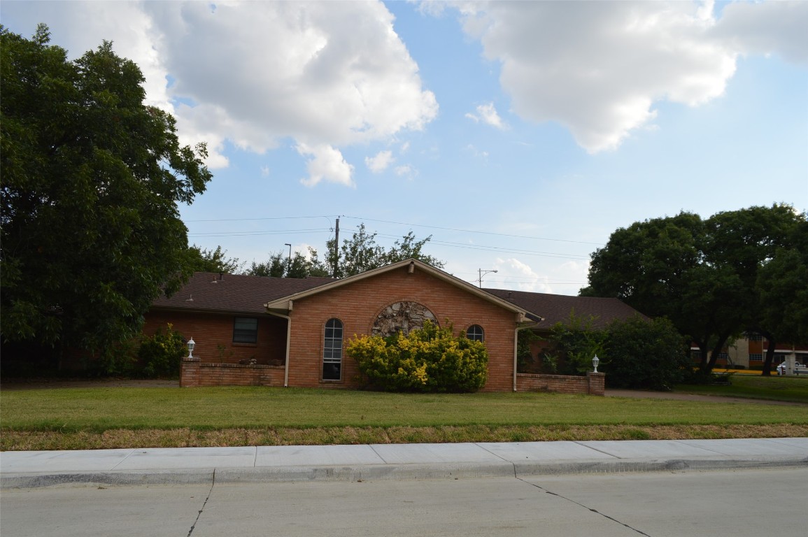 1109 Jordan Drive Grand Prairie TX 75050