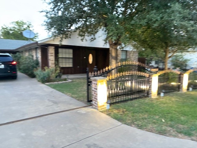 311 E 9th Street Ferris TX 75125