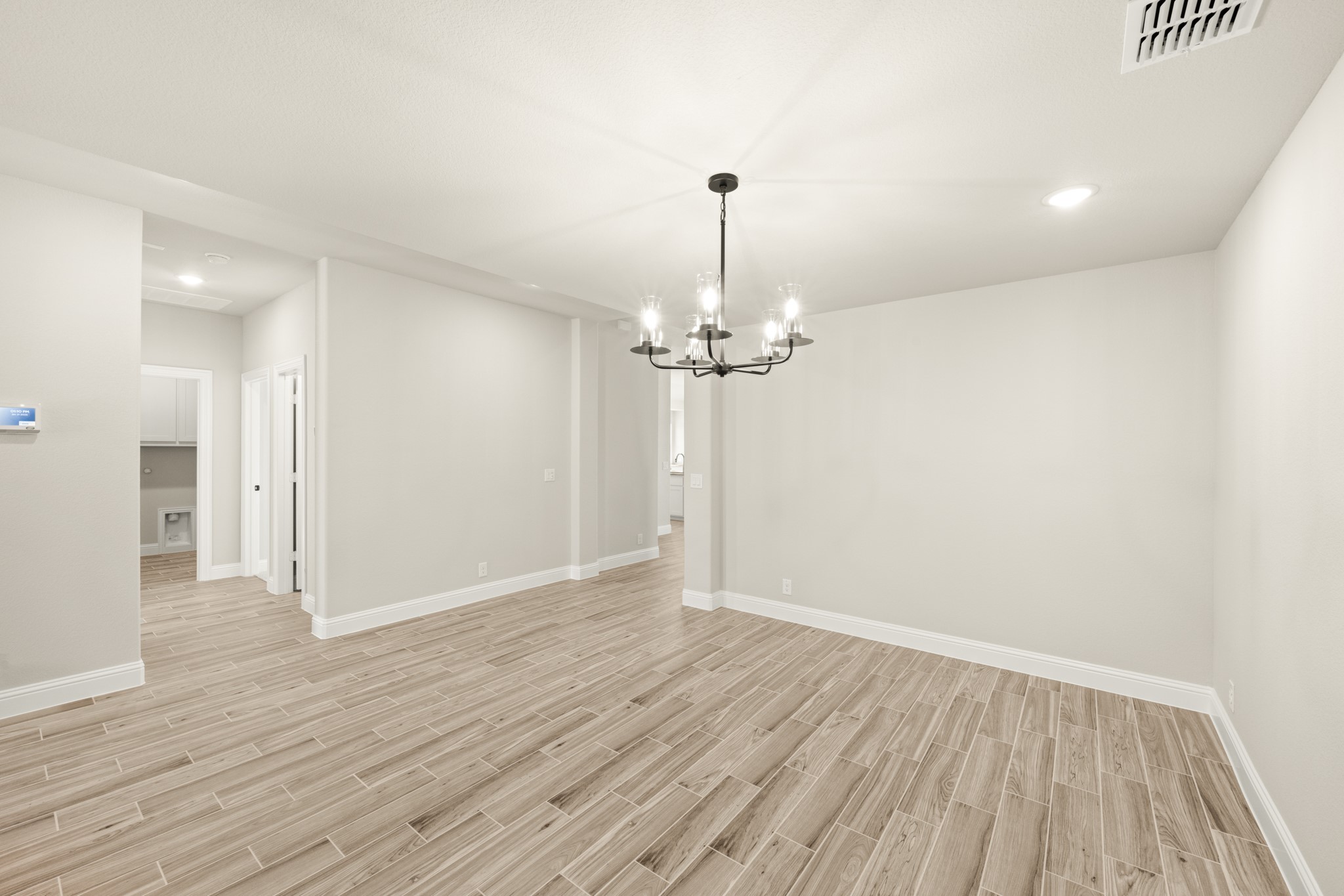403 Crystal Lake Lane Red Oak TX 75154