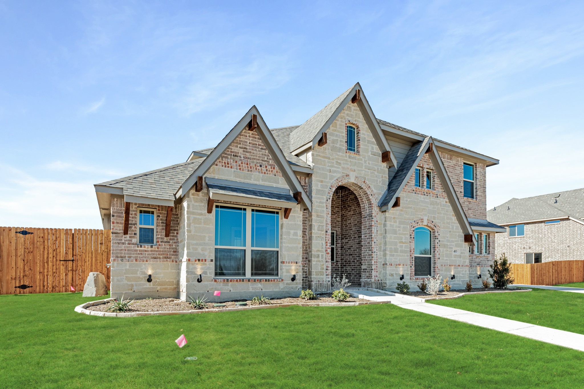 403 Crystal Lake Lane Red Oak TX 75154