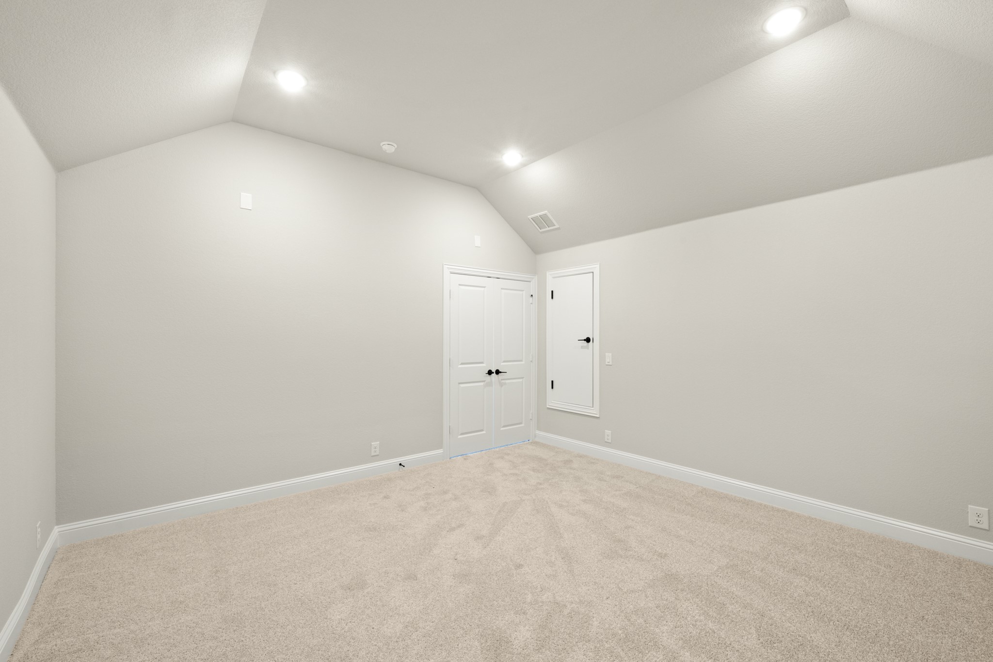 403 Crystal Lake Lane Red Oak TX 75154