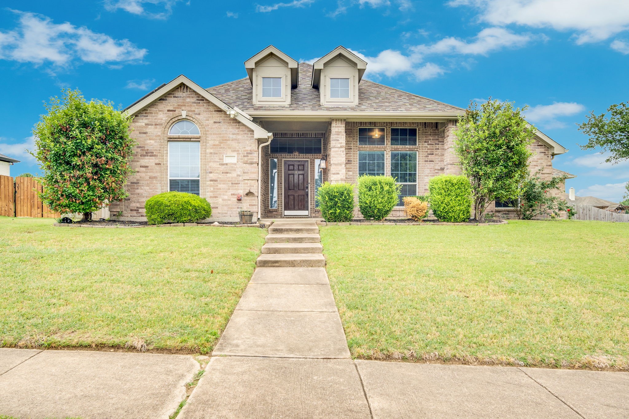 1730 Vista Ridge Drive W Midlothian TX 76065