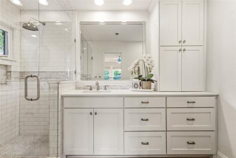 7022 Casa Loma Avenue Dallas TX 75214
