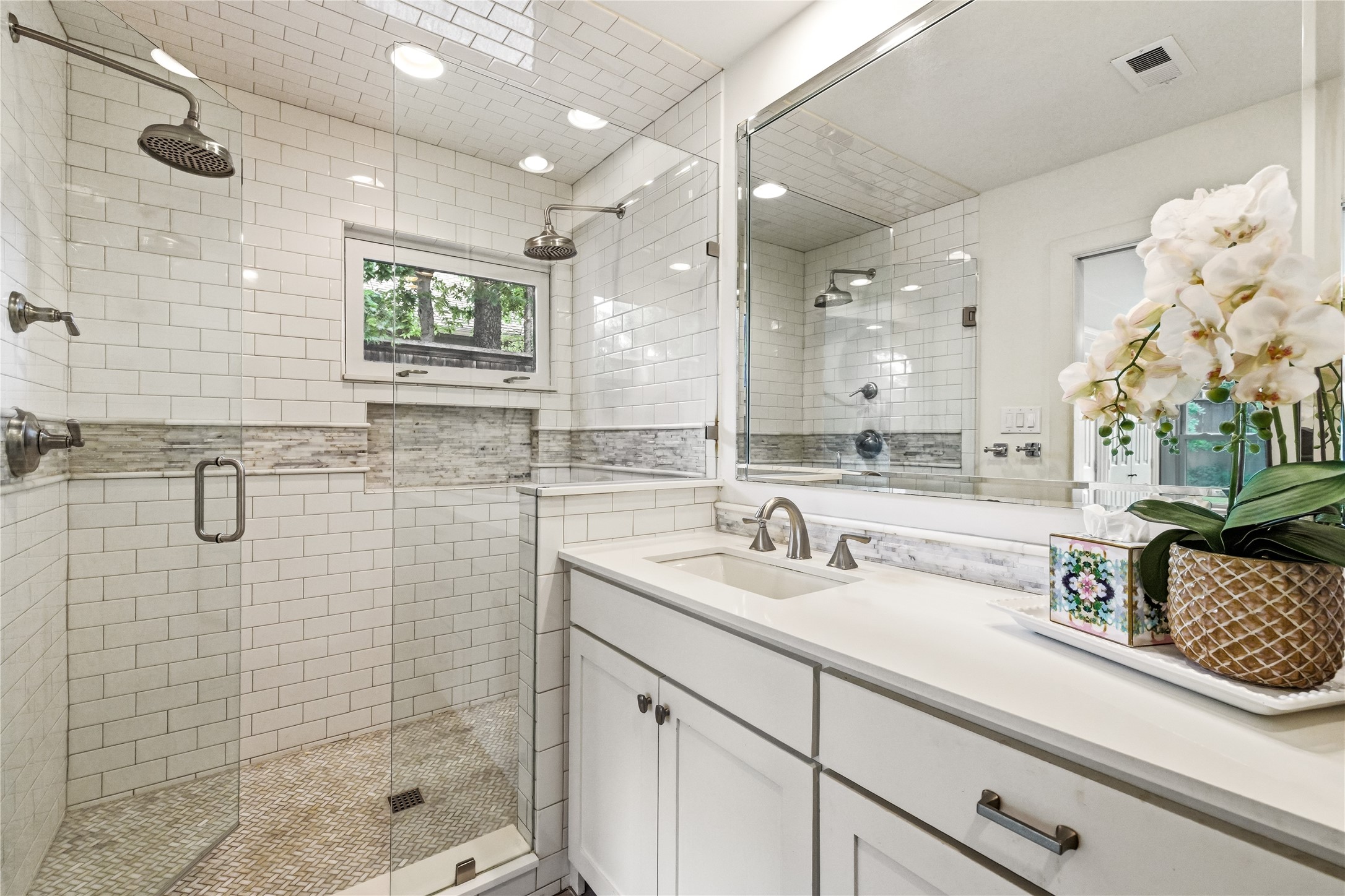 7022 Casa Loma Avenue Dallas TX 75214