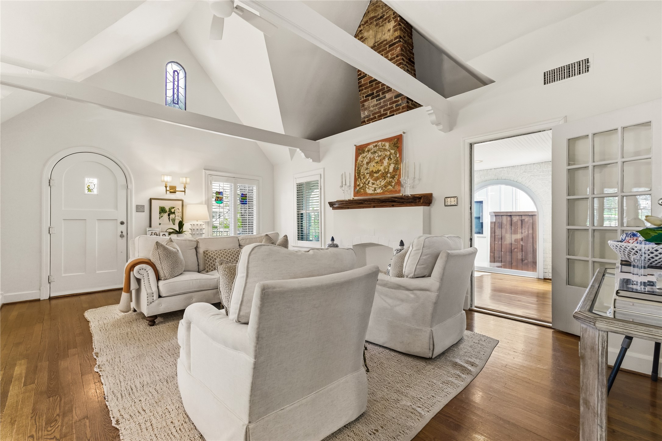 7022 Casa Loma Avenue Dallas TX 75214
