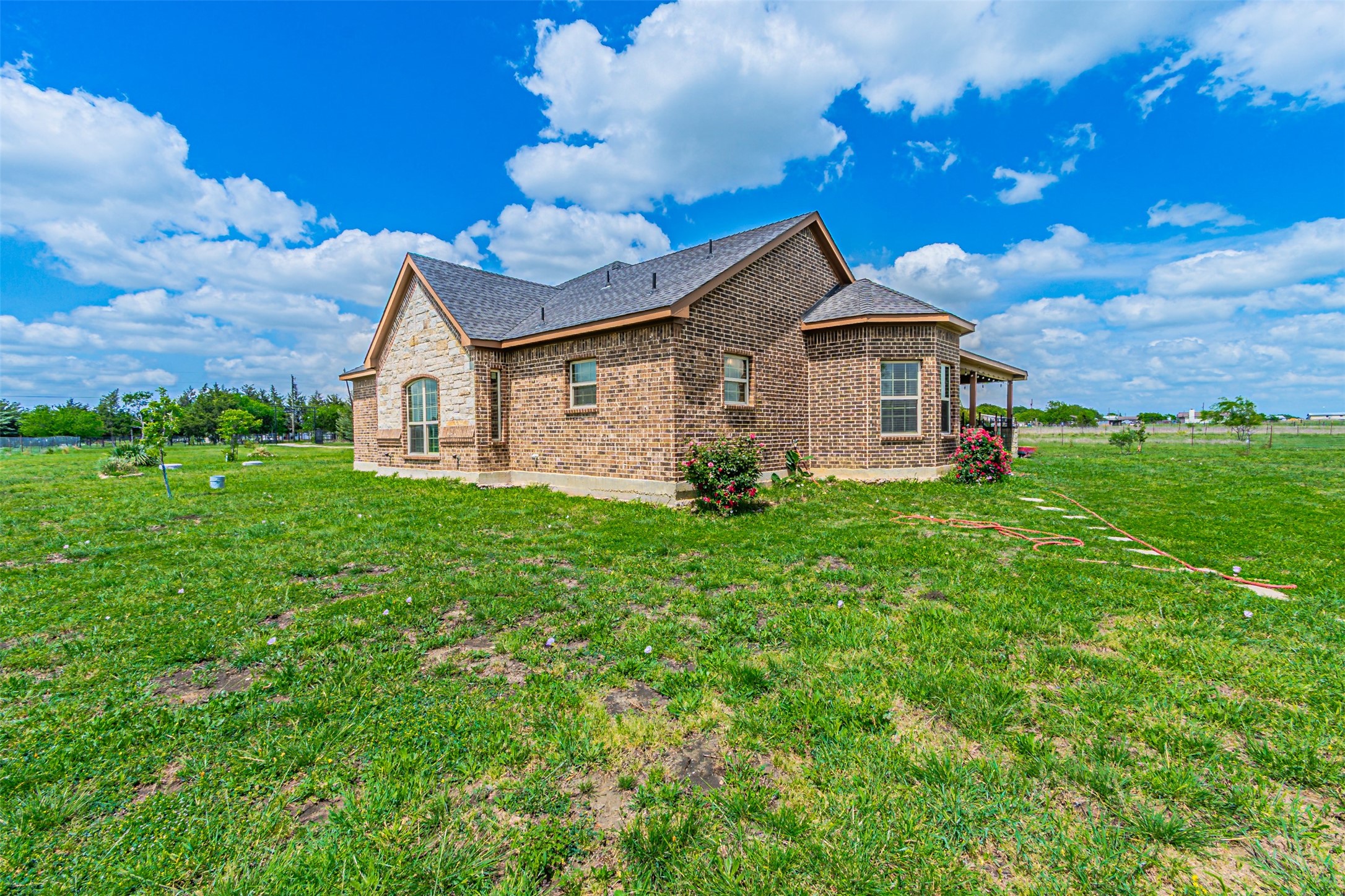 5032 County Road 212 Alvarado TX 76009