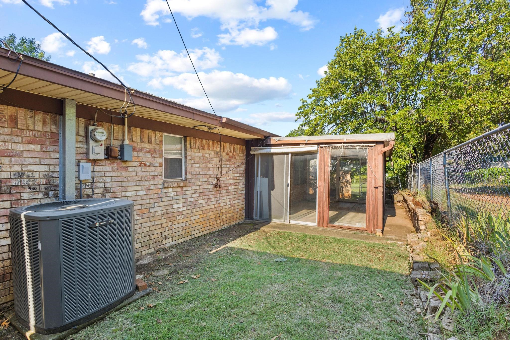 905 Seymore Circle Denison TX 75020