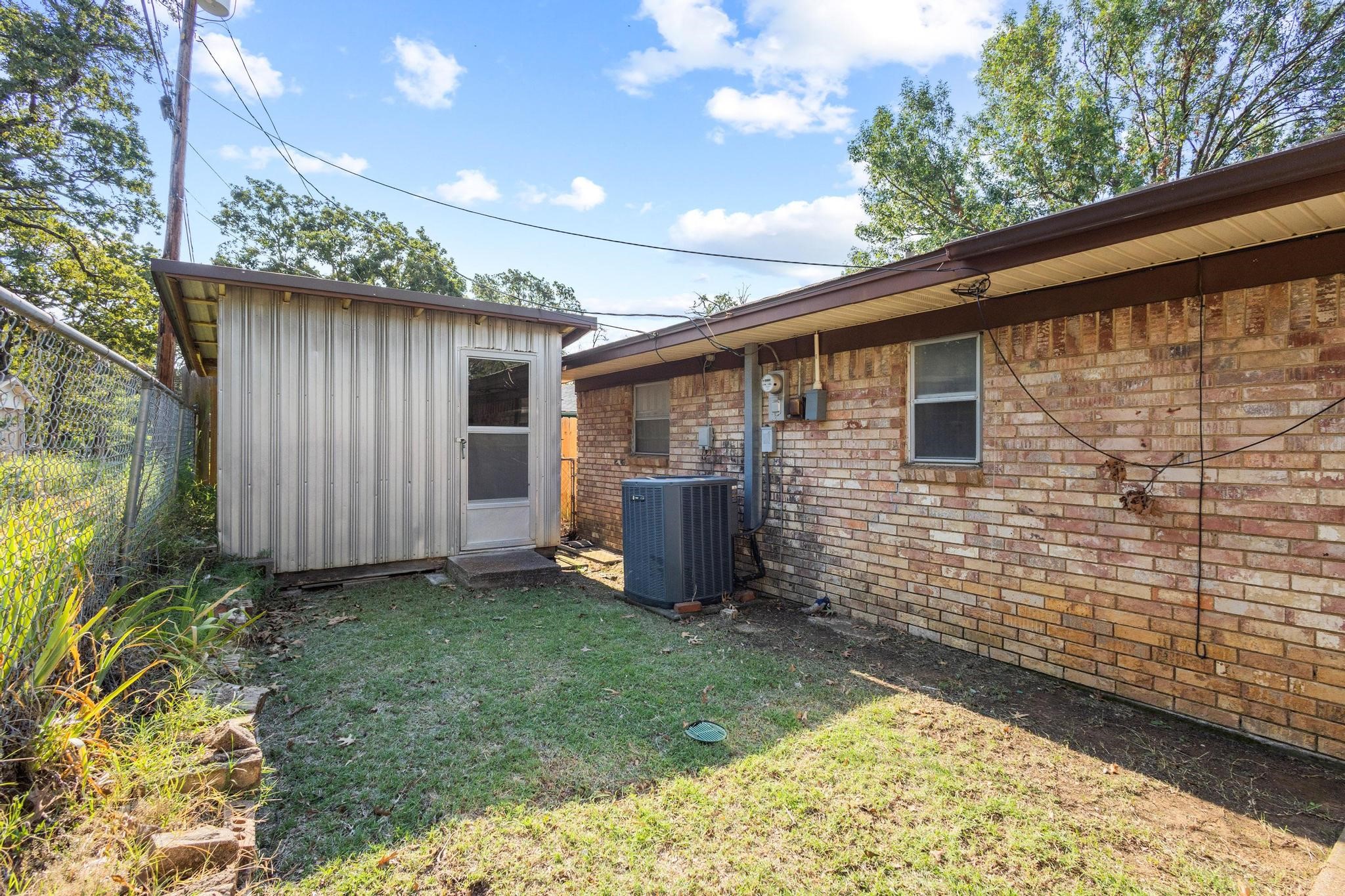 905 Seymore Circle Denison TX 75020