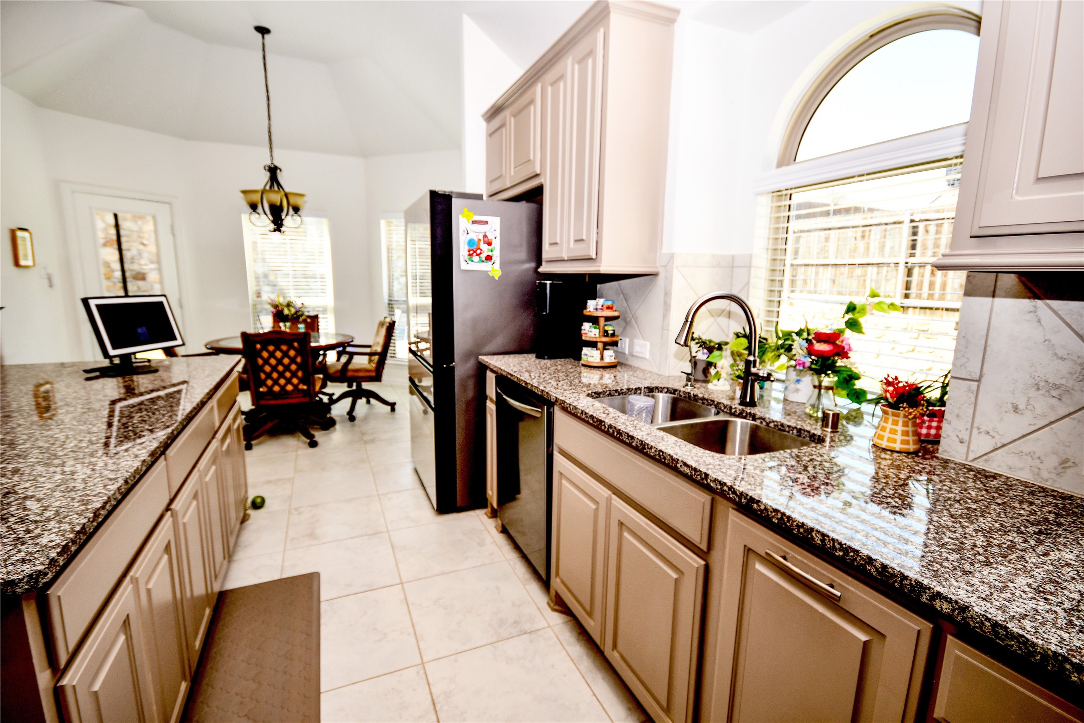 4305 Curlew Lane Garland TX 75043