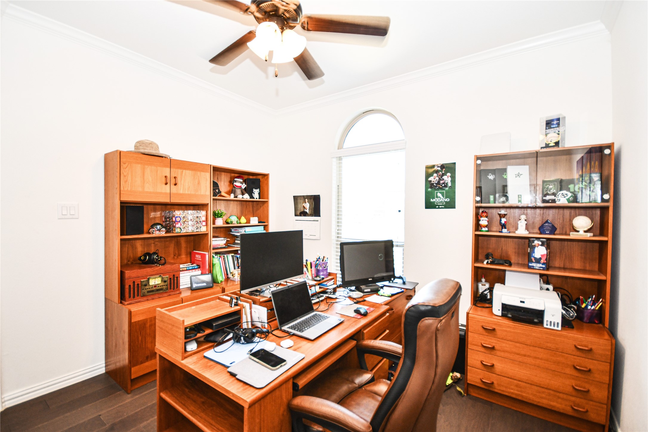 4305 Curlew Lane Garland TX 75043