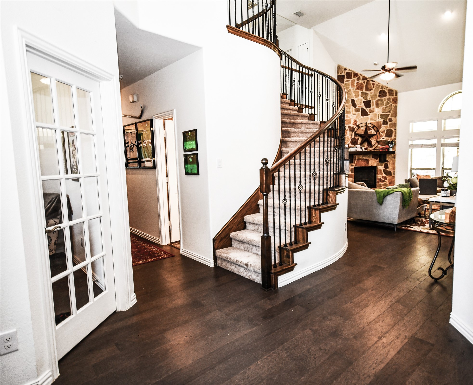 4305 Curlew Lane Garland TX 75043