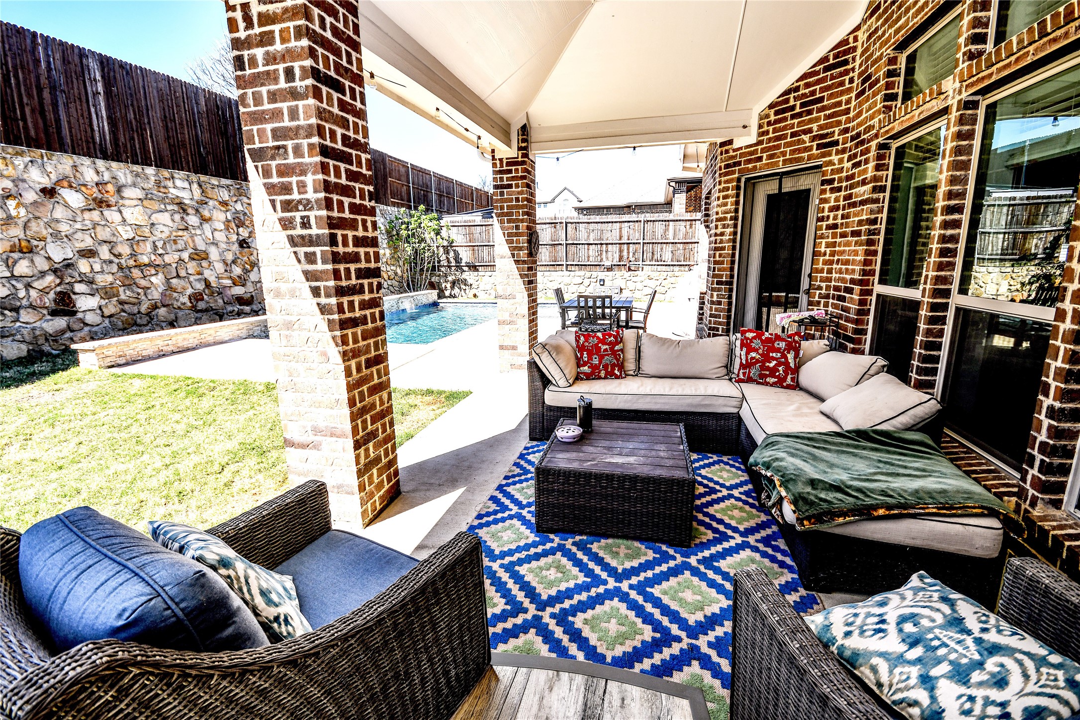 4305 Curlew Lane Garland TX 75043