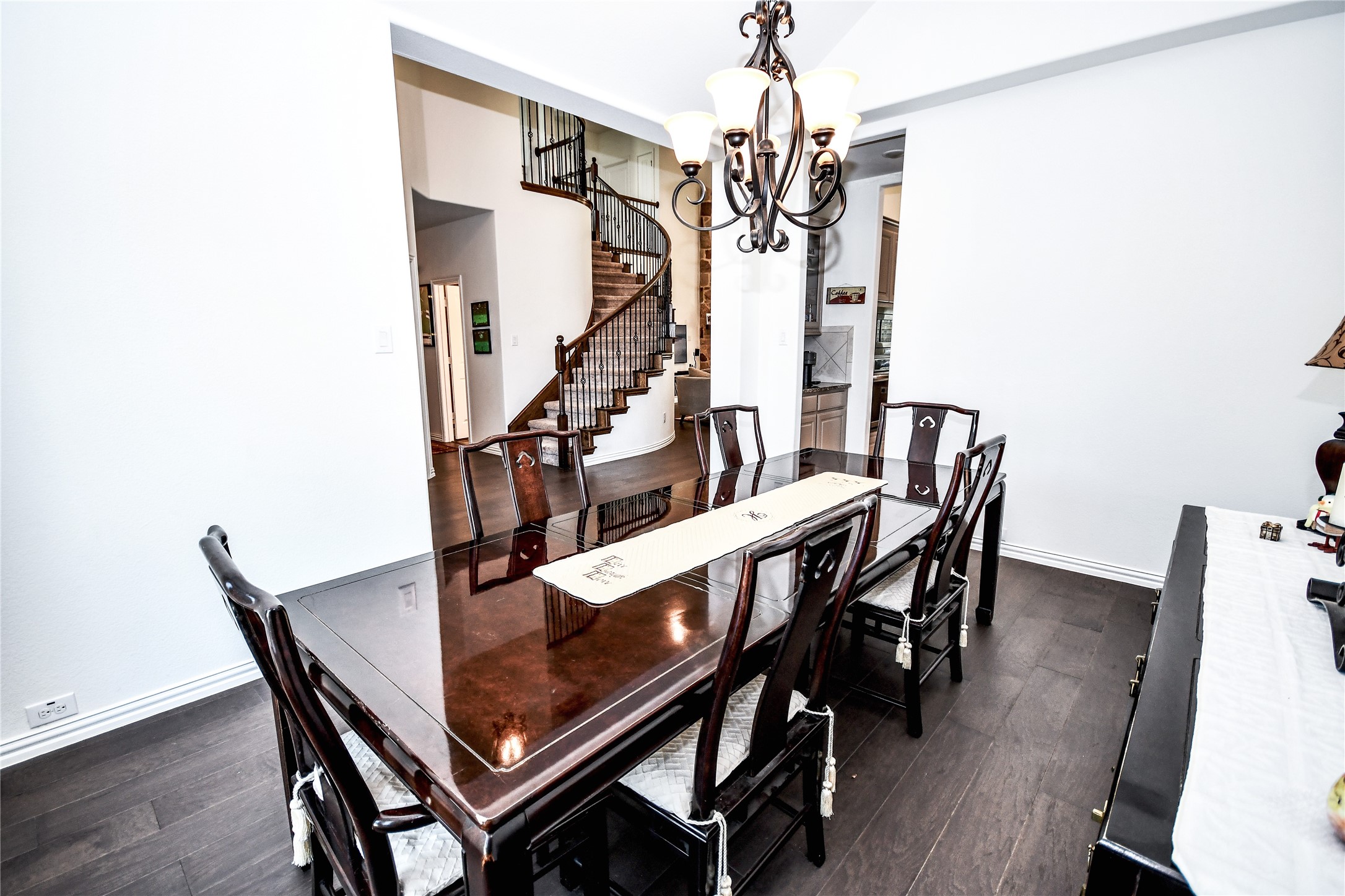 4305 Curlew Lane Garland TX 75043