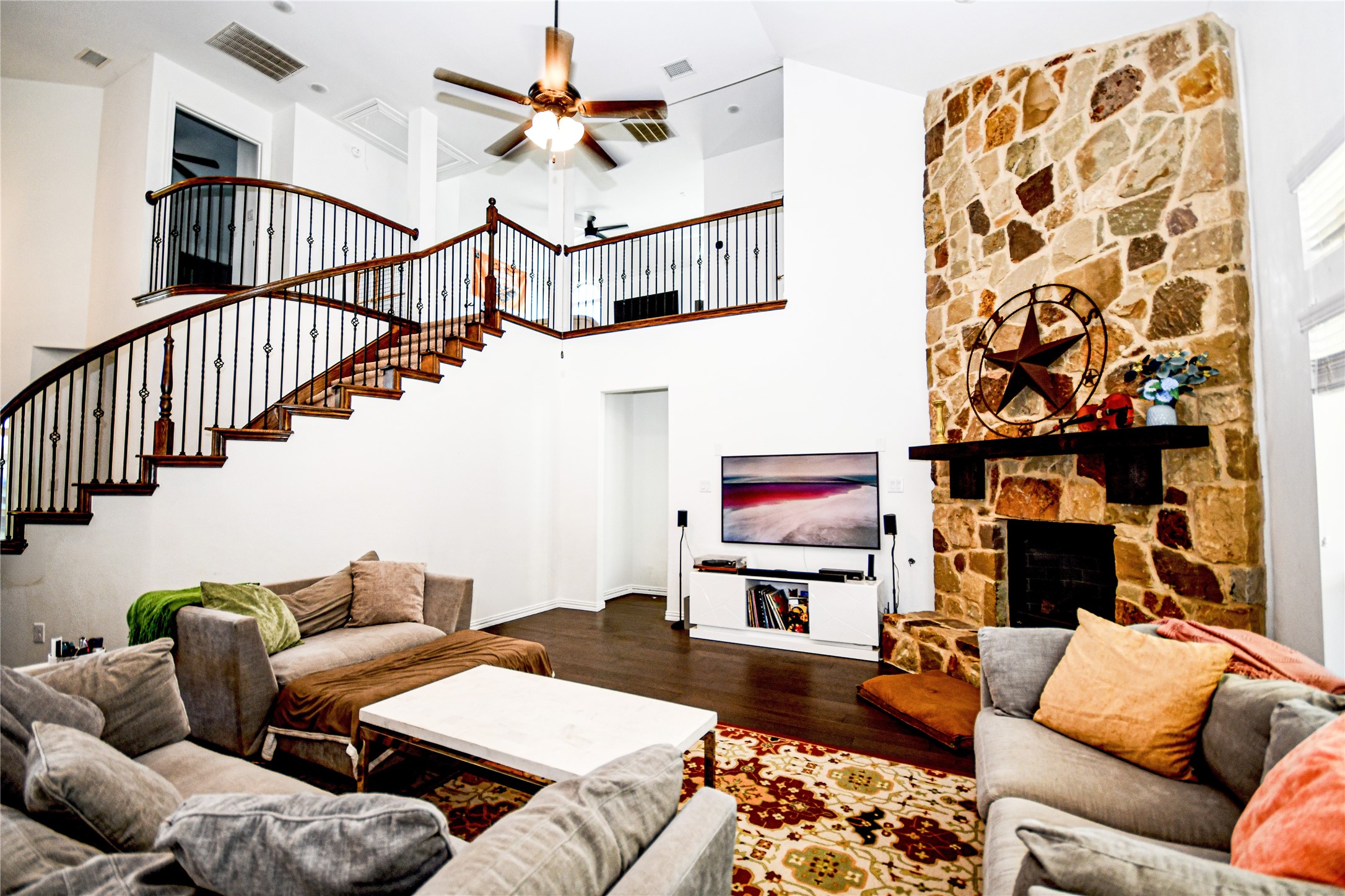 4305 Curlew Lane Garland TX 75043