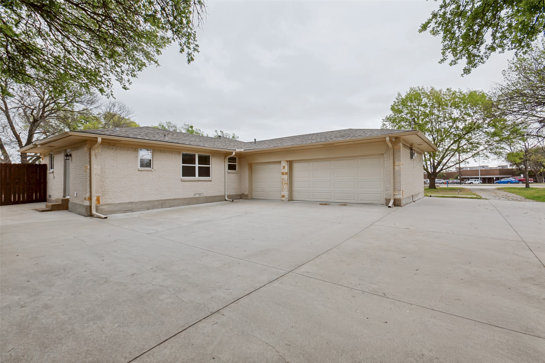2917 Hickox Road Rowlett TX 75089