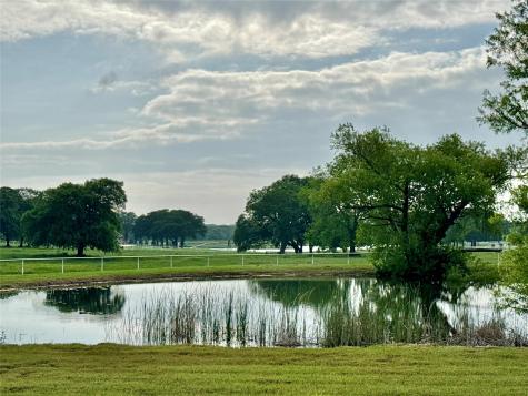 9722 Oak Creek Drive Pilot Point TX 76258