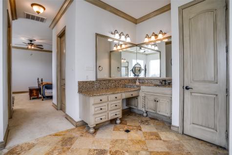 9722 Oak Creek Drive Pilot Point TX 76258