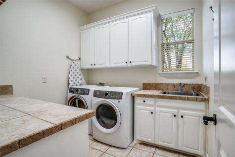 9722 Oak Creek Drive Pilot Point TX 76258