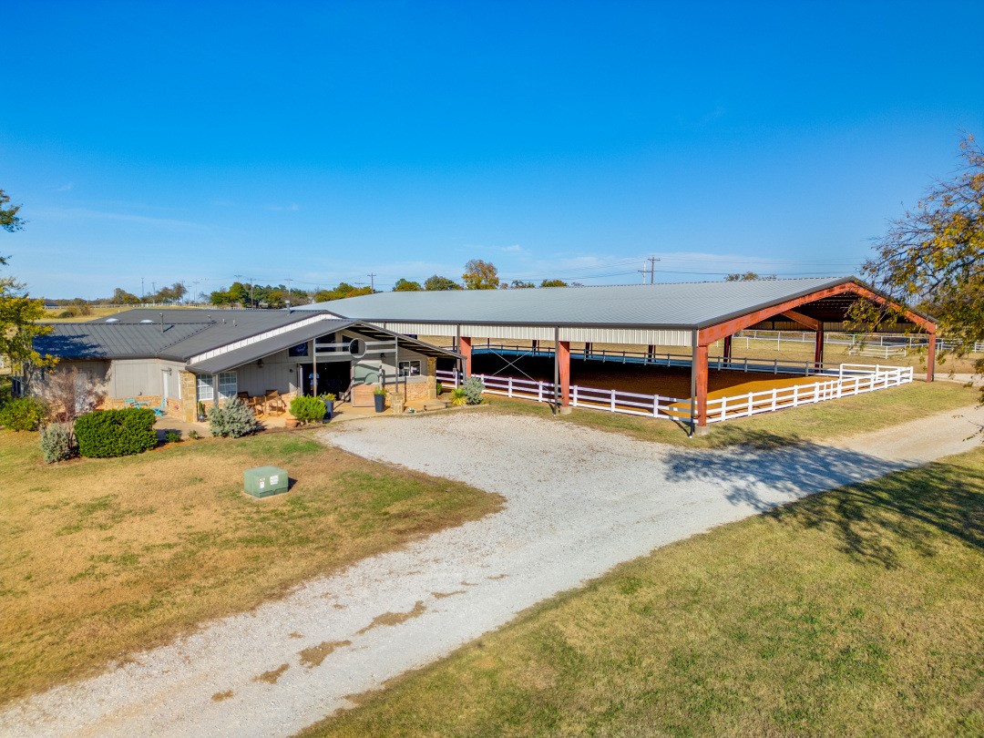 9722 Oak Creek Drive Pilot Point TX 76258