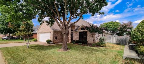 6112 Roaring Springs Drive North Richland Hills TX 76180