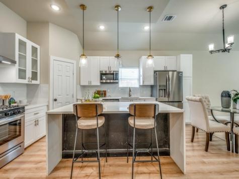 929 S Marlborough Avenue Dallas TX 75208