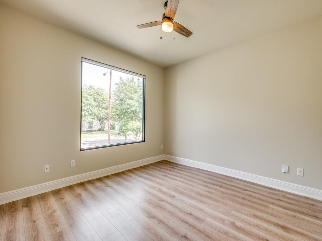 929 S Marlborough Avenue Dallas TX 75208