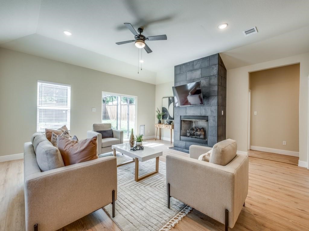 929 S Marlborough Avenue Dallas TX 75208