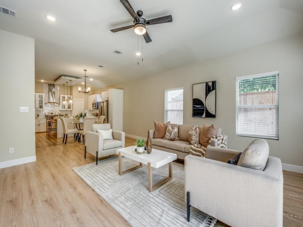 929 S Marlborough Avenue Dallas TX 75208