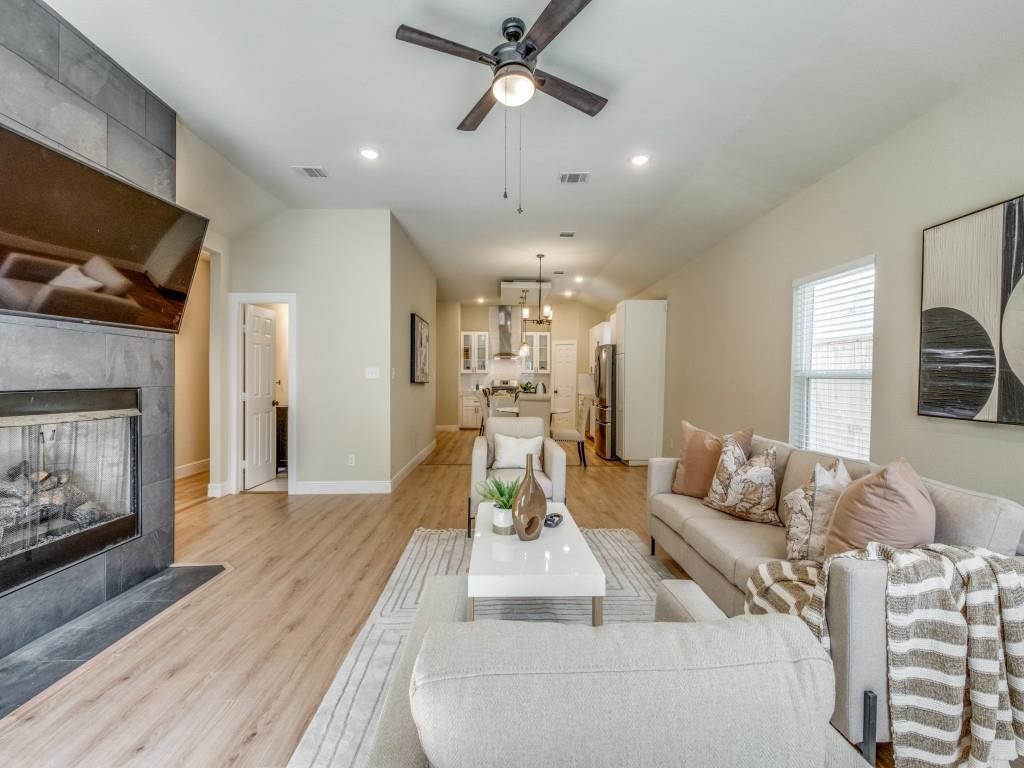 929 S Marlborough Avenue Dallas TX 75208
