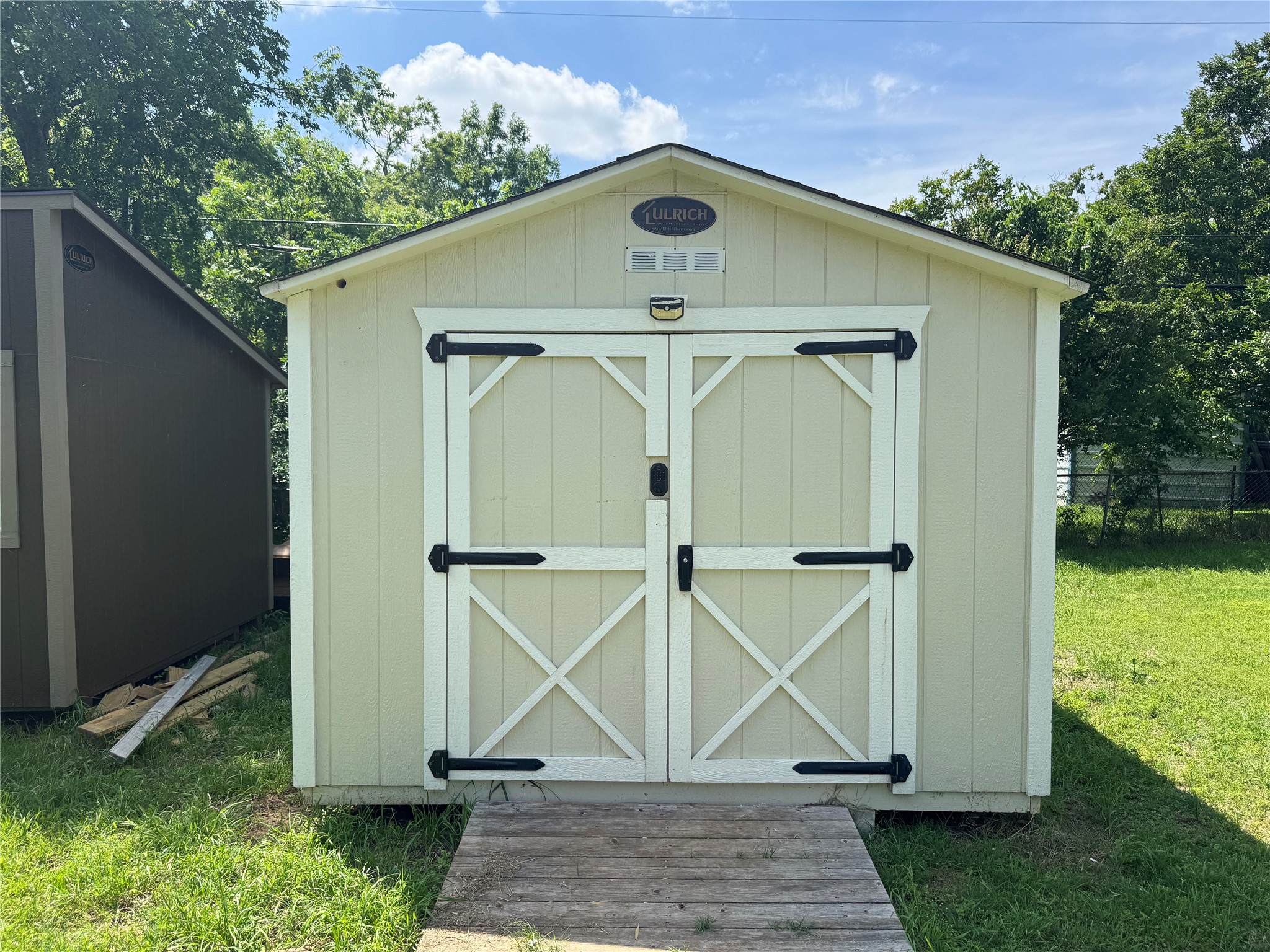 104 Richard Lane Azle TX 76020
