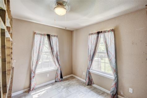 104 Richard Lane Azle TX 76020