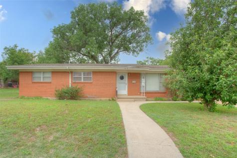 1405 Shirley Street Bridgeport TX 76426
