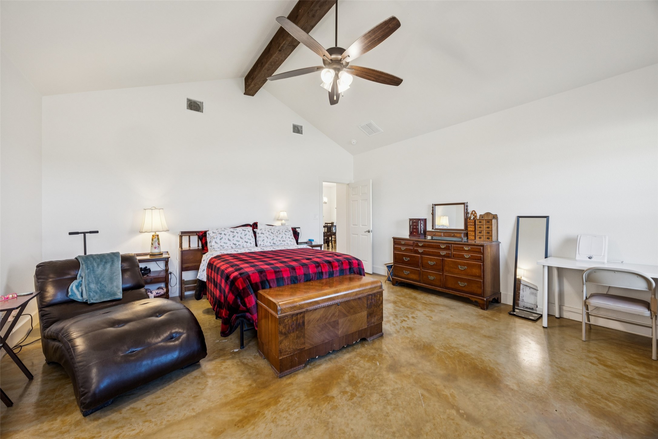 1084 Justin Drive Springtown TX 76082