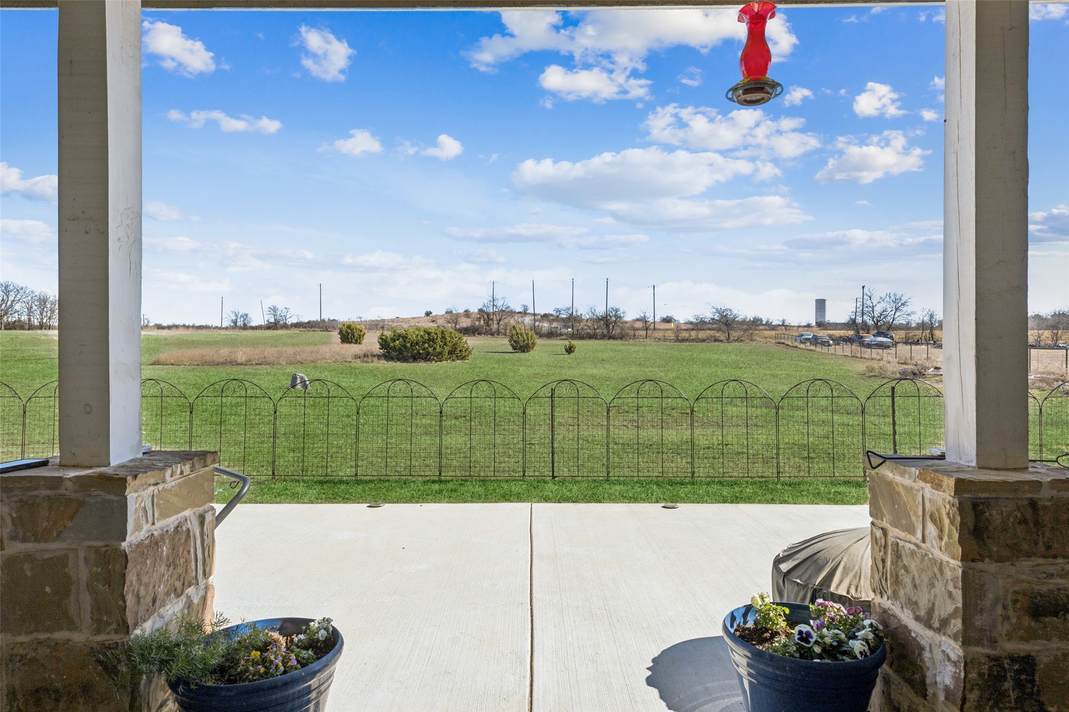 1084 Justin Drive Springtown TX 76082