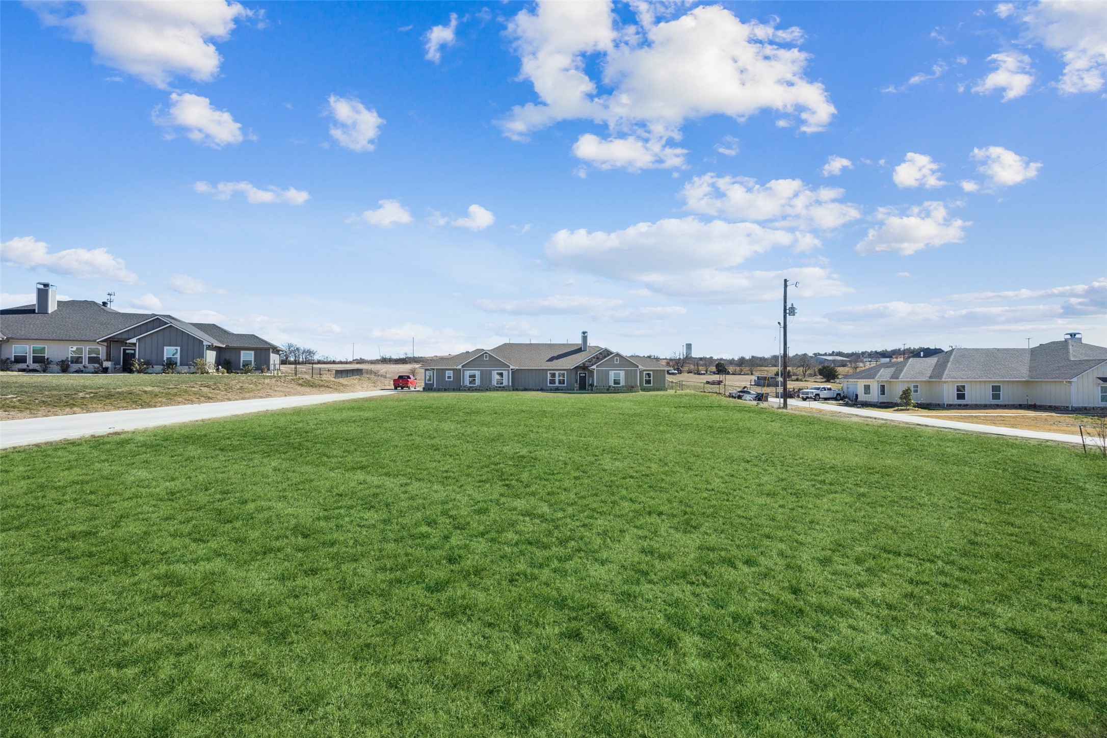 1084 Justin Drive Springtown TX 76082