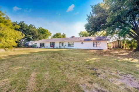 204 Corky Boyd Avenue Wills Point TX 75169