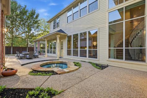 17431 Woods Edge Drive Dallas TX 75287