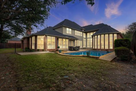 17431 Woods Edge Drive Dallas TX 75287