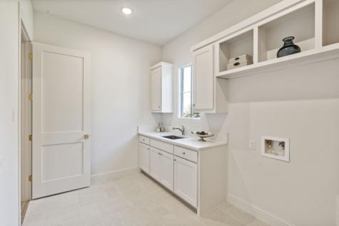 3207 Latham Drive Dallas TX 75229