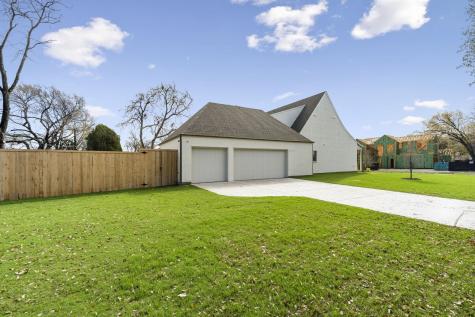 3207 Latham Drive Dallas TX 75229