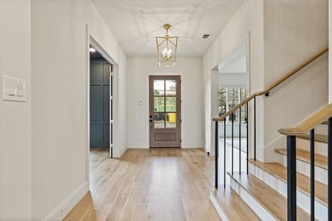 3207 Latham Drive Dallas TX 75229