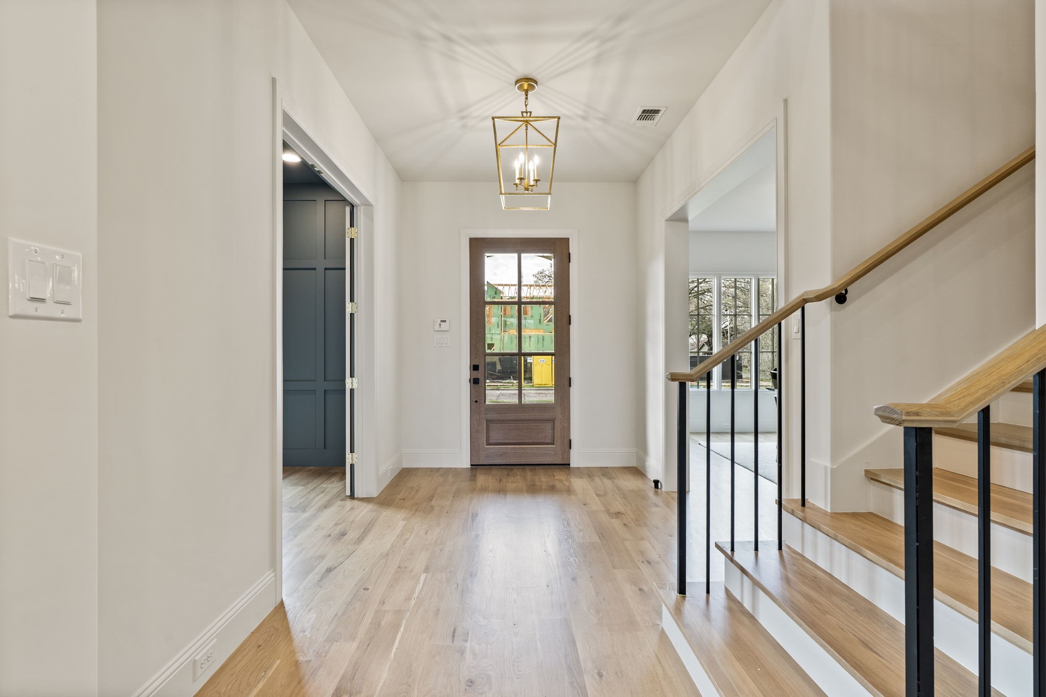 3207 Latham Drive Dallas TX 75229