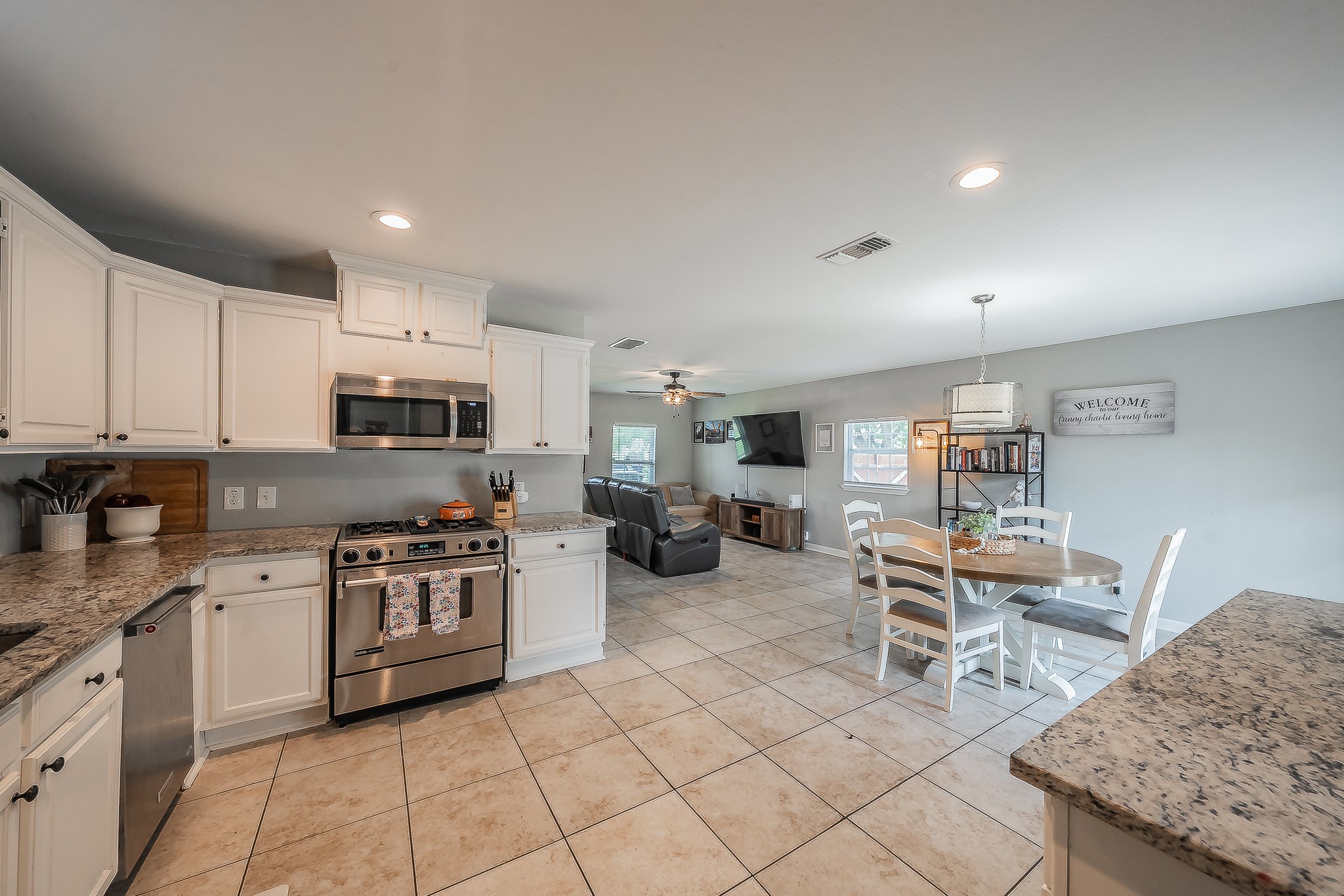 6037 Lindy Lane Watauga TX 76148