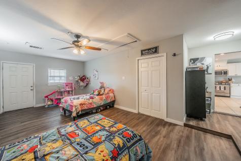 6037 Lindy Lane Watauga TX 76148