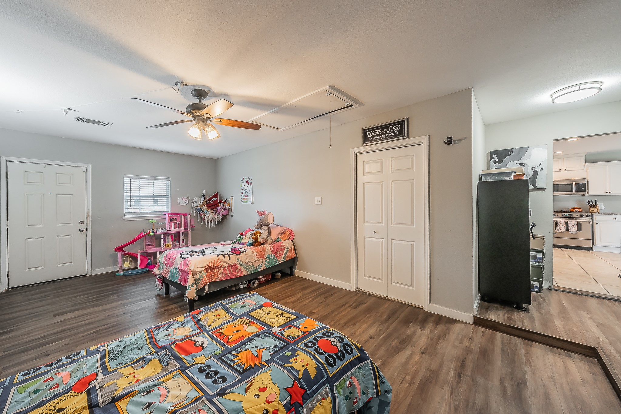 6037 Lindy Lane Watauga TX 76148