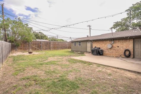 6037 Lindy Lane Watauga TX 76148